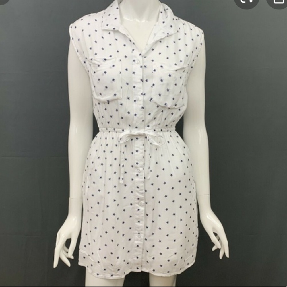 Japna white light dress w/ navy blue stars